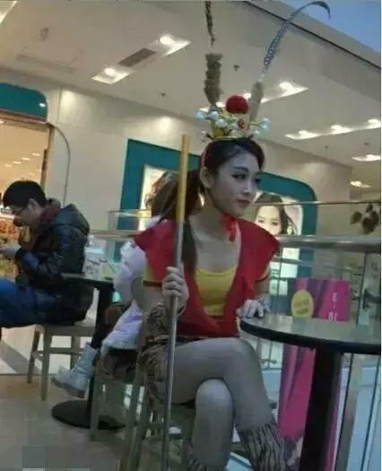 吃哈密瓜GIF,GIF捕捉甜蜜诱惑
