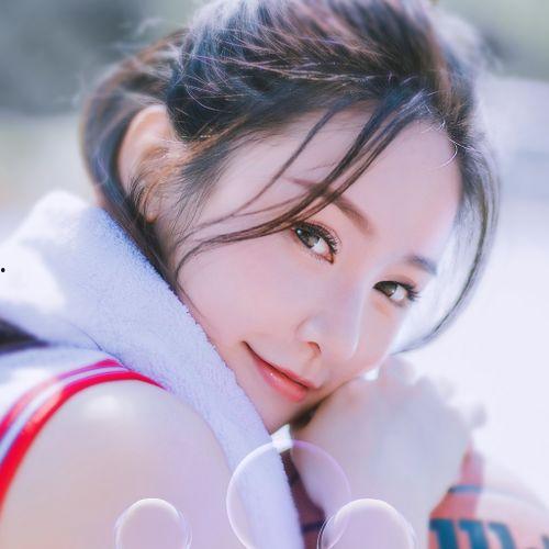 心跳女友网红杨雨轩,网红界的青春活力代表