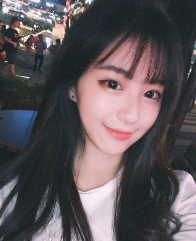 小酱网红,揭秘网络红人的崛起之路