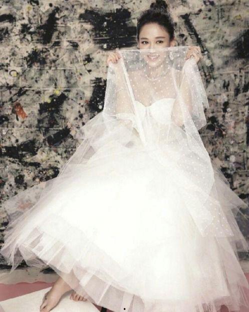 女明星穿婚纱,探寻女明星的浪漫蜕变